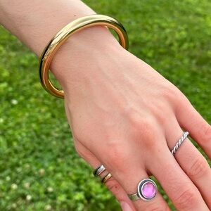 New! Gold Chunky Mallory French Bracelet (1080) NWOT